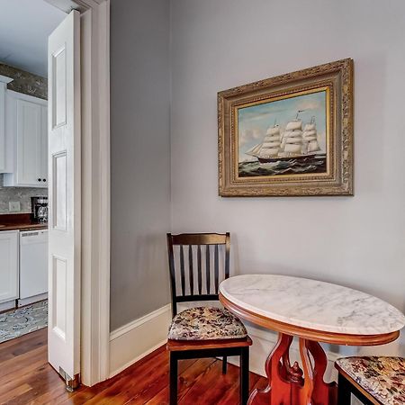 Bird Baldwin Parlor Villa Savannah Luaran gambar