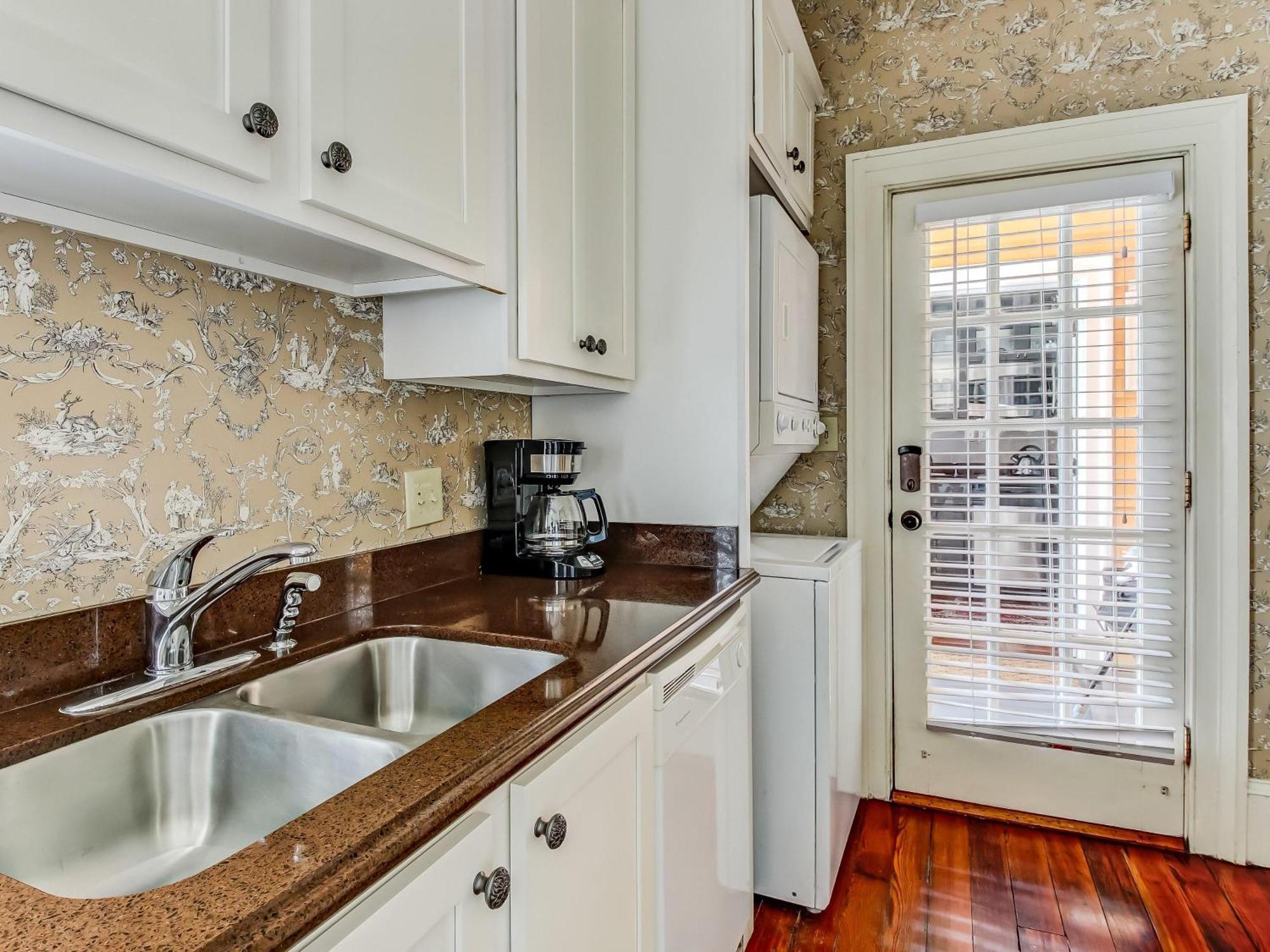 Bird Baldwin Parlor Villa Savannah Luaran gambar